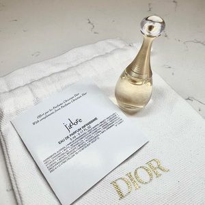 J’ADORE INFINISSIME